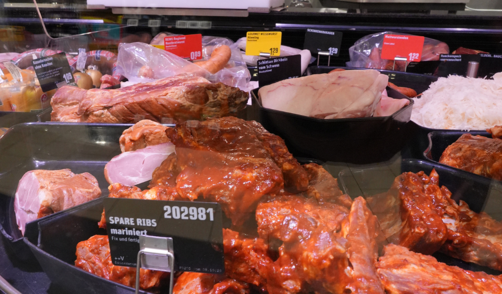 Frische Bedienungstheken bei REWE Steverding